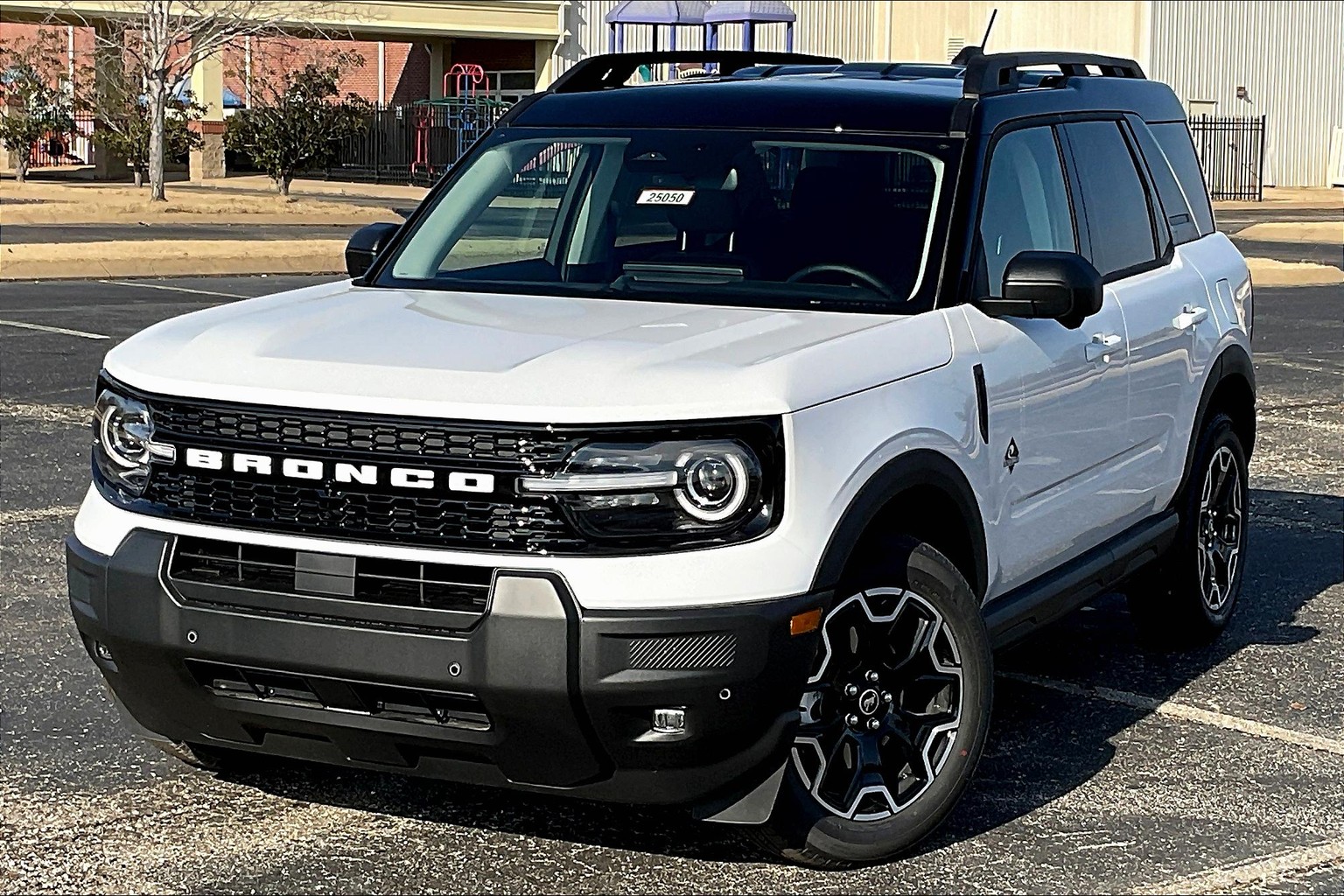 New Oxford White 2025 Ford Bronco Sport Outer Banks for Sale